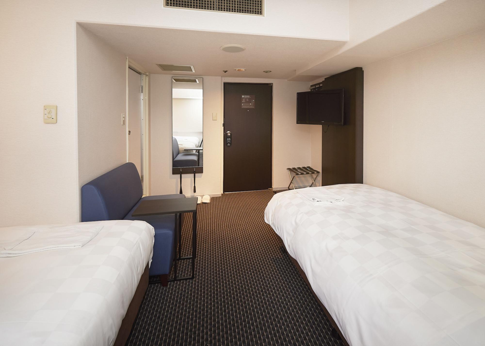 Hotel Consort Shin-Oszaka Kültér fotó