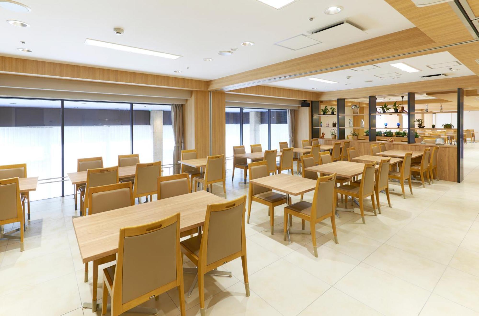 Hotel Consort Shin-Oszaka Kültér fotó